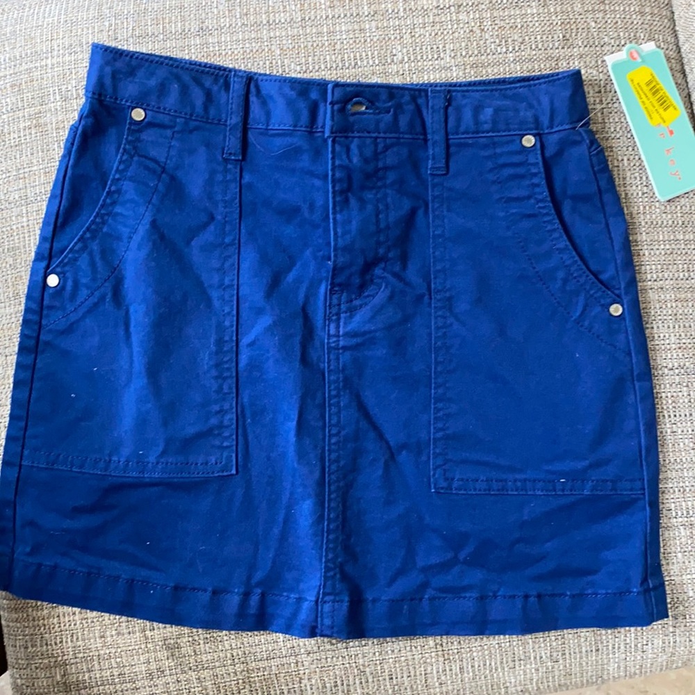 Girls skirt